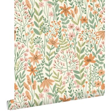 Tapete Feldblumen Grün, Rosa und Terrakotta von ESTAhome