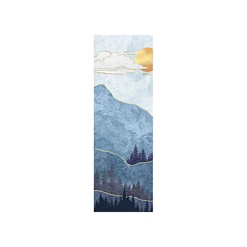 Poster Berglandschaft mit Bäumen Blau, Gold und Grau von Sanders & Sanders